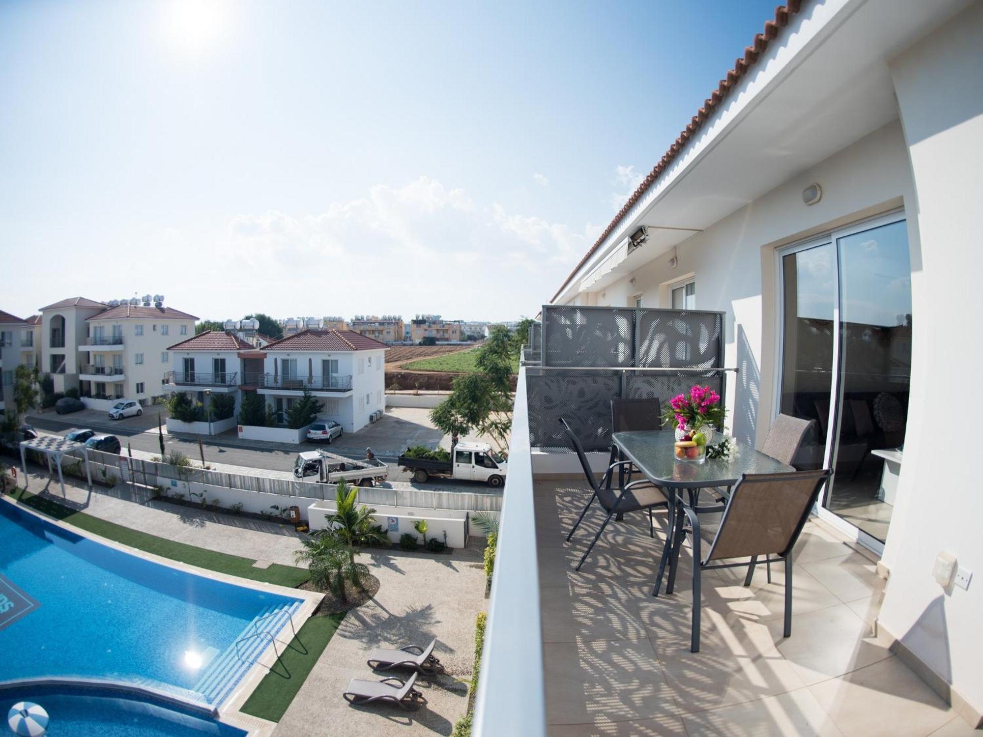 Mythical Sands Resort Протарас Екстериор снимка